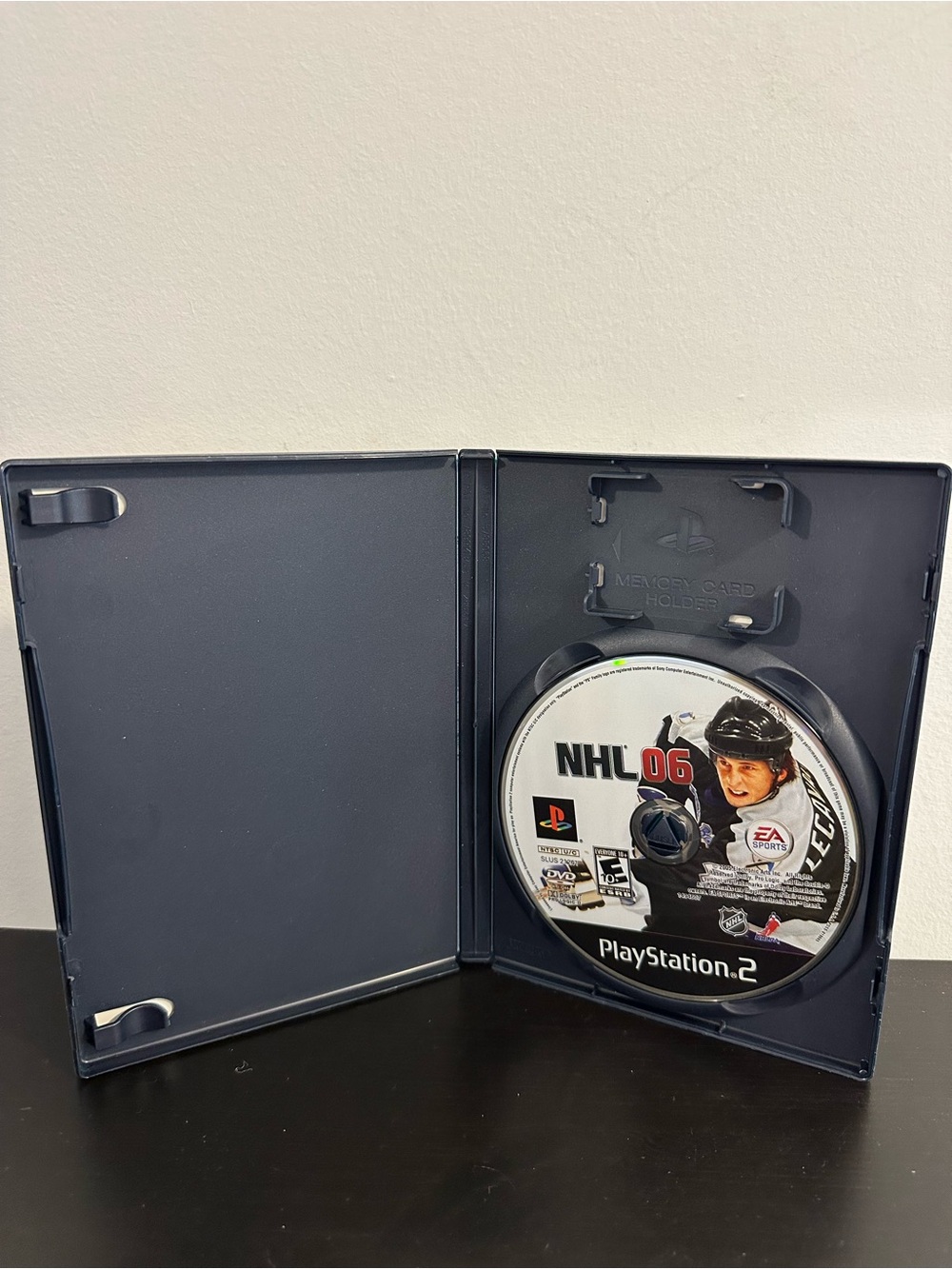 NHL 06 Sony PlayStation 2 PS2 Tested Working Game Disc & Case - Picture 4 of 5